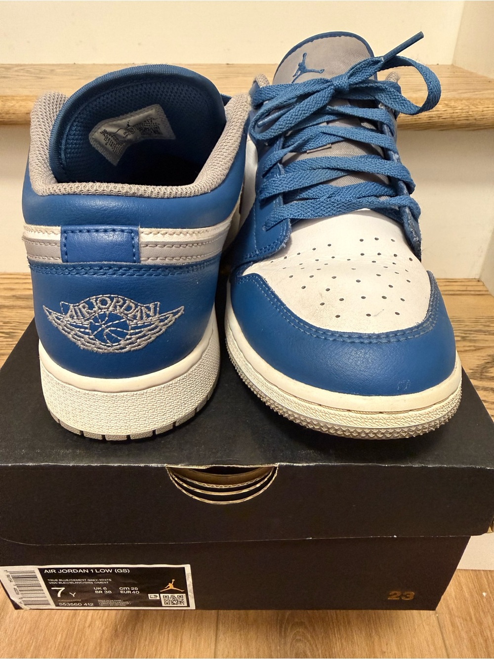 Nike Air Jordan 1 Low True Blue GS 7Y Women’s 8.5 With Box